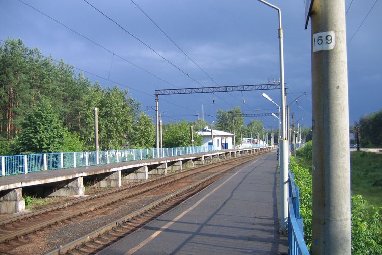 Станция Лукино